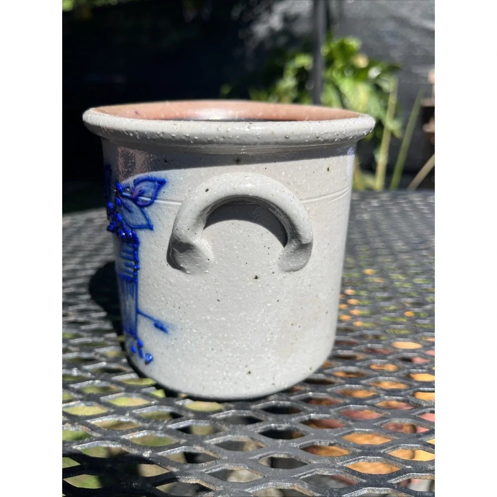VTG SALMON FALLS STONEWARE‎ BLUEBERRY BASKET CROCK SPOON 1993 EUC
